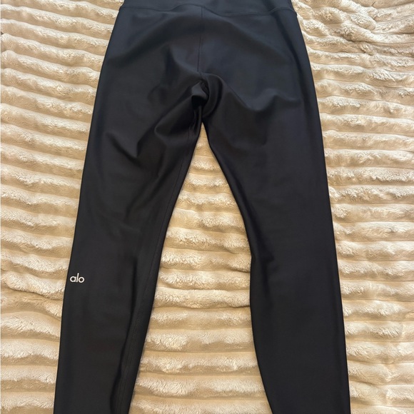 ALO Yoga Bundle - Picture 10 of 16